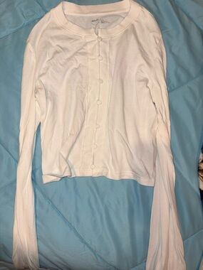 aerie White Button-Front Long Sleeve Top